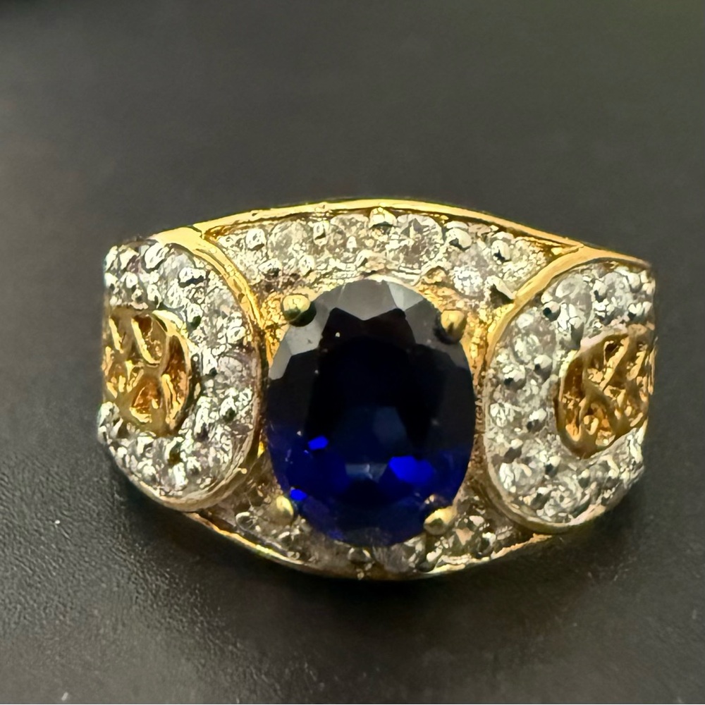 Vintage Blue Gemstone CZ 925 Gold Over Silver Pave Solitaire Ring Size 8 6g.